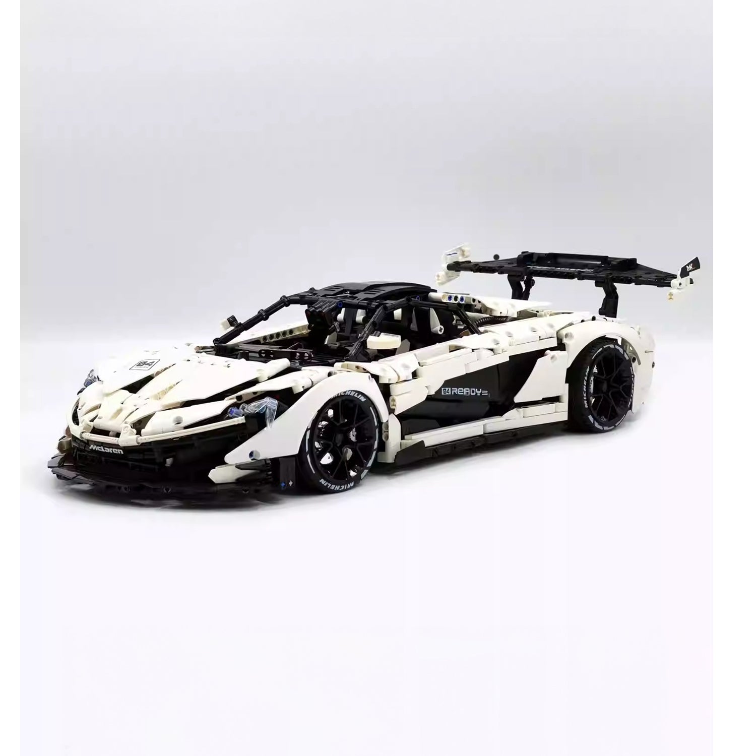 Guly Model 10617 McLaren P1 1:8 - Sportwagen McLaren P1 Car Technik Bausteine