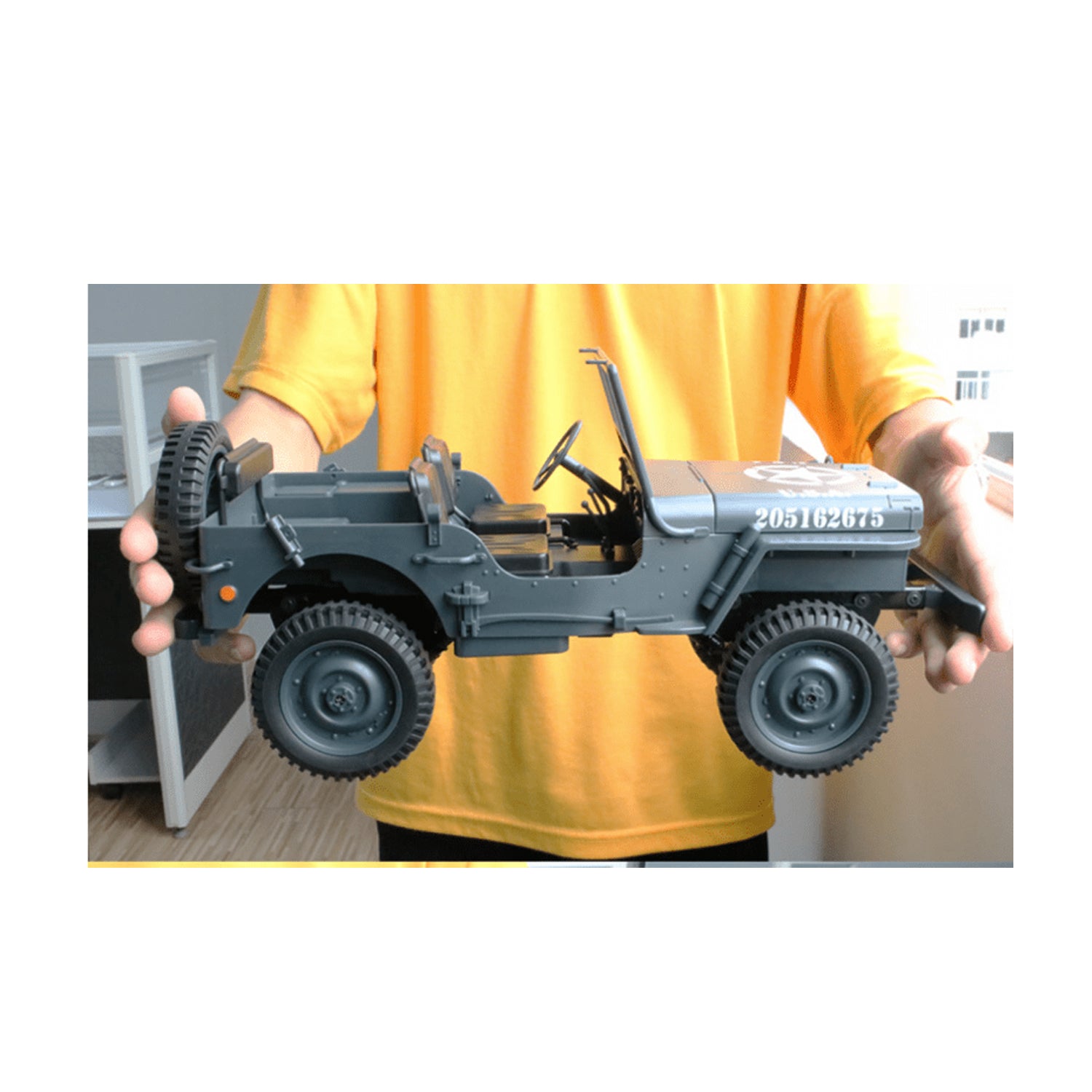 JJRC Q65 RC Jeep 2.4G 1/10 Military Truck 4WD Off-Road RC Car mit LED Licht